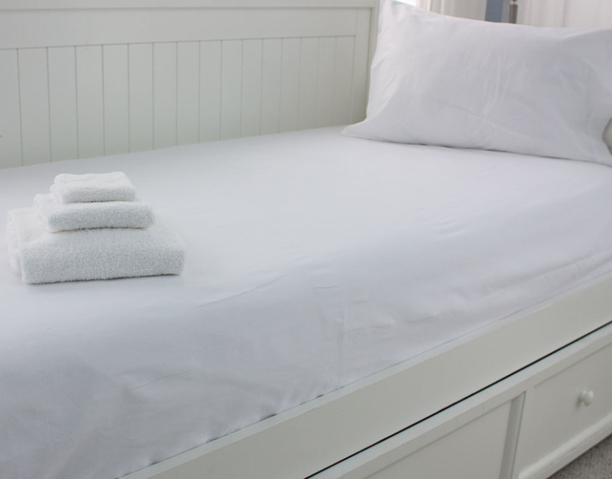 Twin-Bed-Sheet-Package | Cape Cod Linen Rentals | The Furies